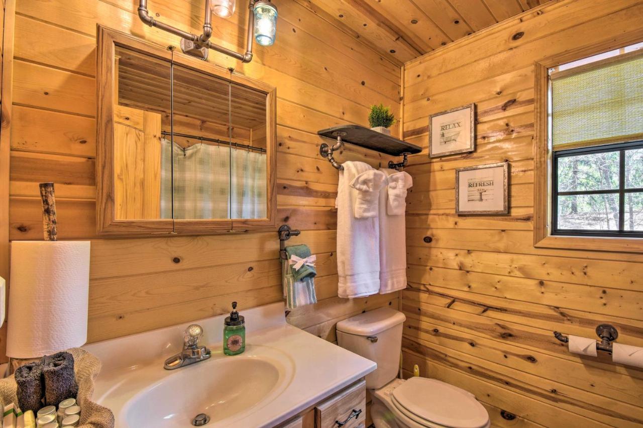 Cozy Hiawassee Cabin With Fire Pit And Mtn Views! Extérieur photo