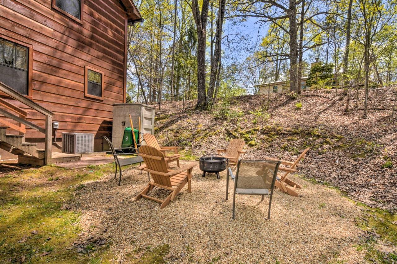 Cozy Hiawassee Cabin With Fire Pit And Mtn Views! Extérieur photo